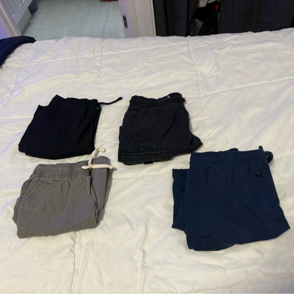 Cat & Jack Kids 4 Shorts bundle